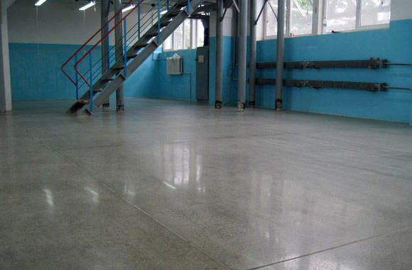 Полировка бетона в производственно-складском помещении компании JB-Plast
